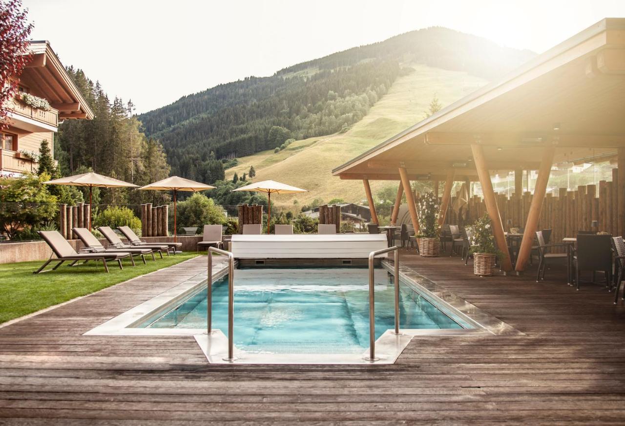 Hotel Sonnegg Saalbach-Hinterglemm Ngoại thất bức ảnh