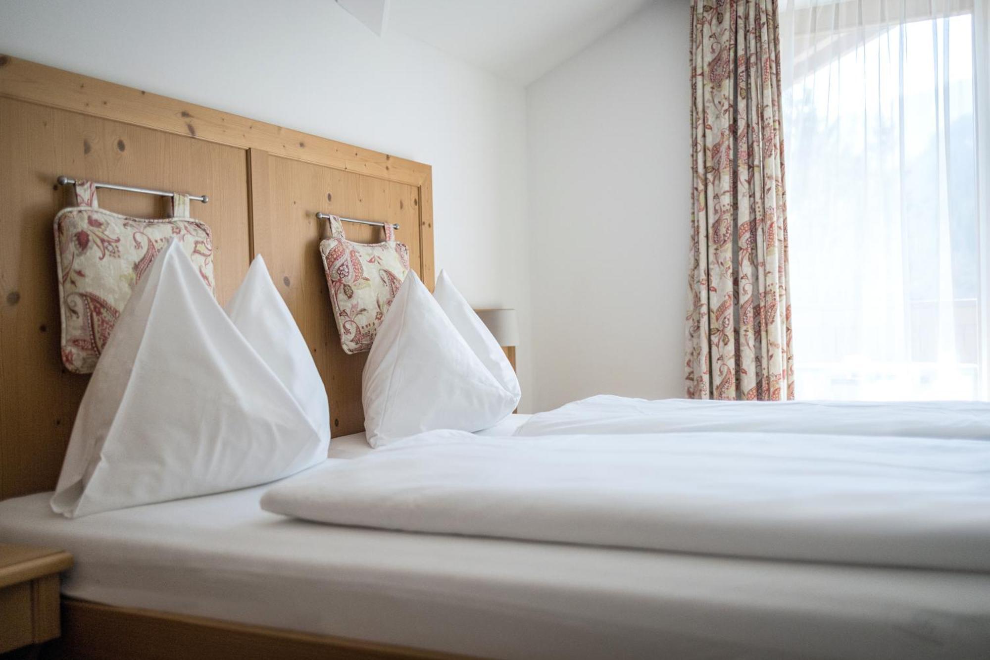 Hotel Sonnegg Saalbach-Hinterglemm Phòng bức ảnh